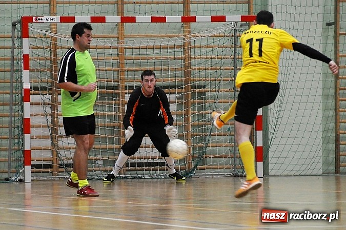 Zdjęcie w galerii na portalu naszraciborz.pl: HLPN: Zwycięstwo na urodziny kapitana wiadomości z regionu