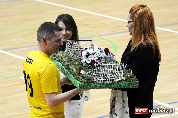 Zdjęcie w galerii na portalu naszraciborz.pl: HLPN: Zwycięstwo na urodziny kapitana wiadomości z regionu