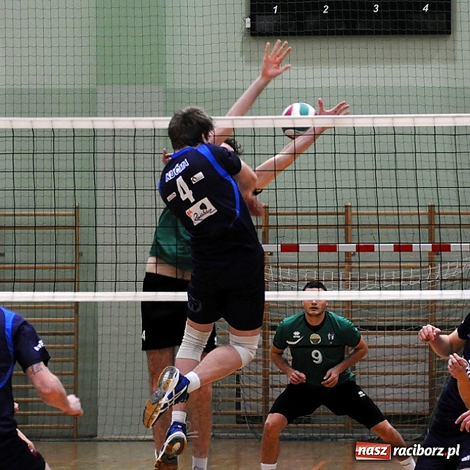 Zdjęcie w galerii na portalu naszraciborz.pl: Rafako nie dało szans Rząśni wiadomości z regionu