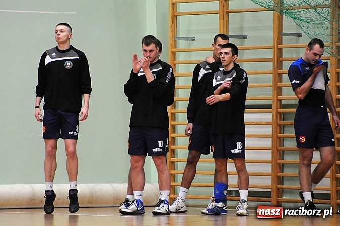 Zdjęcie w galerii na portalu naszraciborz.pl: Rafako nie dało szans Rząśni wiadomości z regionu