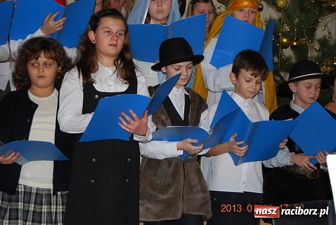 Zdjęcie w galerii na portalu naszraciborz.pl: Po raz szósty w Jankowicach śpiewano kolędy wiadomości z regionu