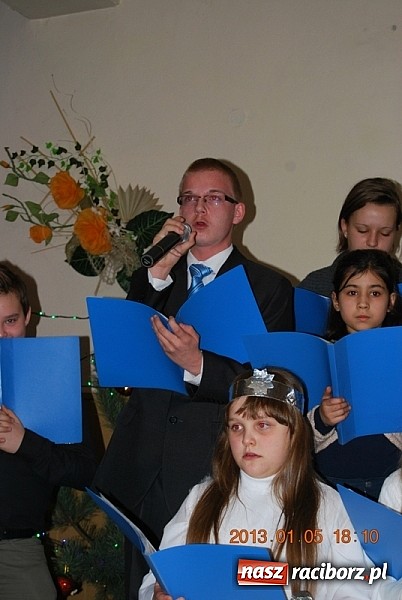 Zdjęcie w galerii na portalu naszraciborz.pl: Po raz szósty w Jankowicach śpiewano kolędy wiadomości z regionu