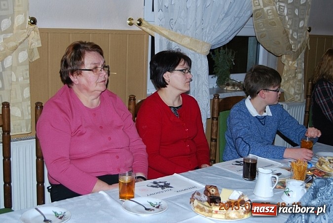 Zdjęcie w galerii na portalu naszraciborz.pl: Po raz szósty w Jankowicach śpiewano kolędy wiadomości z regionu