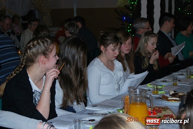 Zdjęcie w galerii na portalu naszraciborz.pl: Po raz szósty w Jankowicach śpiewano kolędy wiadomości z regionu