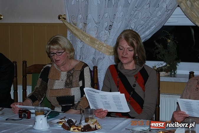 Zdjęcie w galerii na portalu naszraciborz.pl: Po raz szósty w Jankowicach śpiewano kolędy wiadomości z regionu