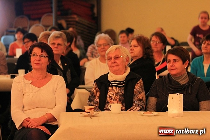 Zdjęcie w galerii na portalu naszraciborz.pl: W Krzanowicach wielkie kolędowanie wiadomości z regionu