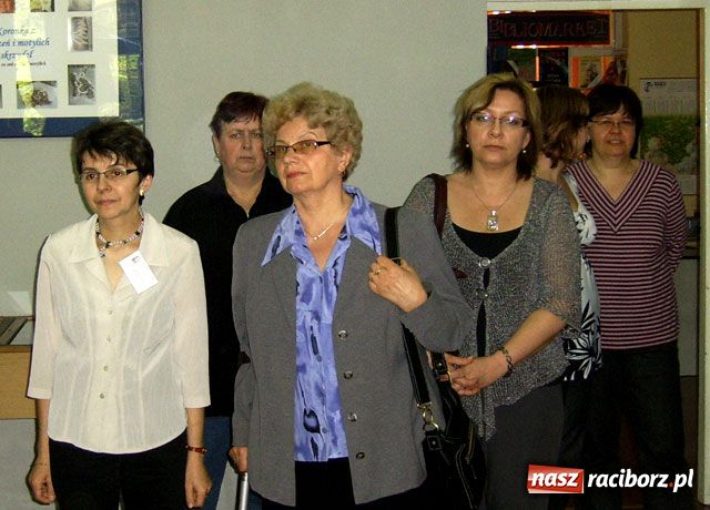 Zdjęcie w galerii na portalu naszraciborz.pl: Dzień Czeski w Bibliotece wiadomości z regionu