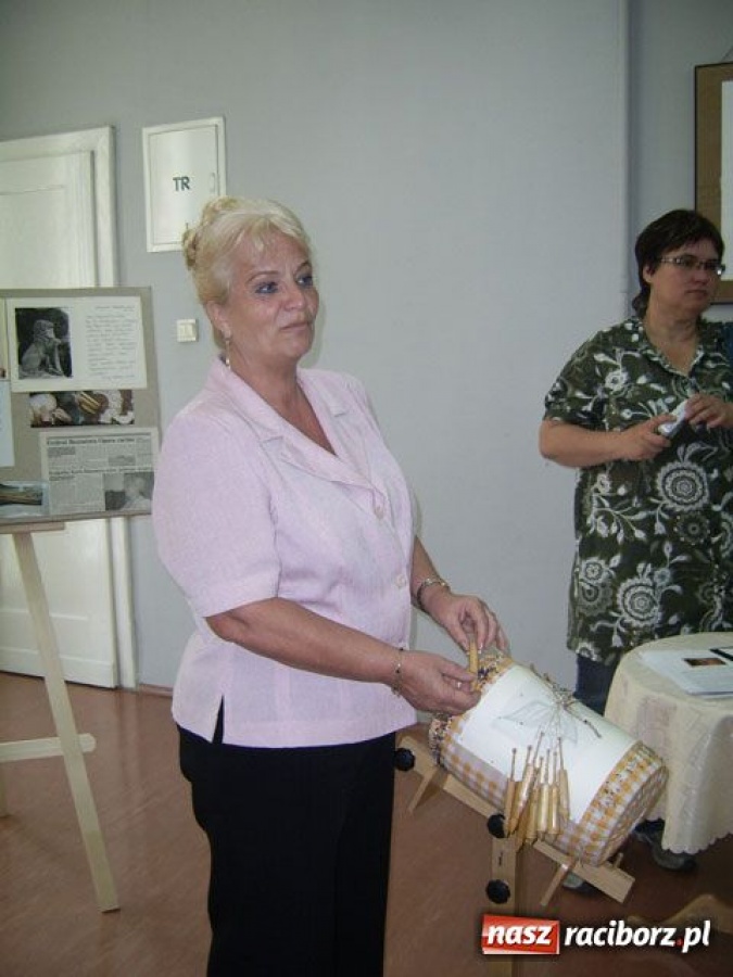 Zdjęcie w galerii na portalu naszraciborz.pl: Dzień Czeski w Bibliotece wiadomości z regionu