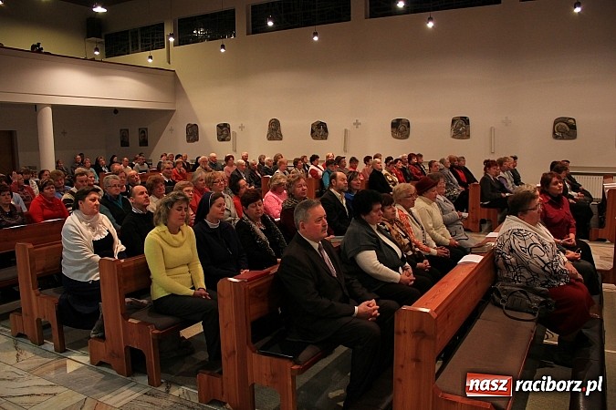 Zdjęcie w galerii na portalu naszraciborz.pl: Polsko-czeskie spotkanie opłatkowe w klasztorze wiadomości z regionu
