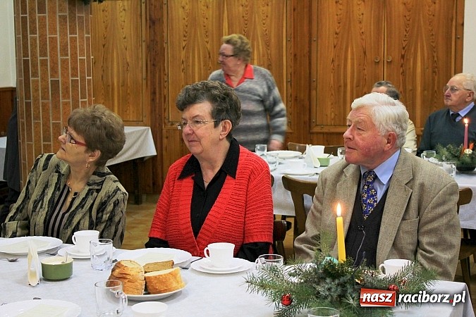 Zdjęcie w galerii na portalu naszraciborz.pl: Polsko-czeskie spotkanie opłatkowe w klasztorze wiadomości z regionu