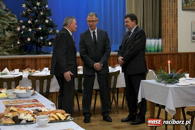 Zdjęcie w galerii na portalu naszraciborz.pl: Polsko-czeskie spotkanie opłatkowe w klasztorze wiadomości z regionu