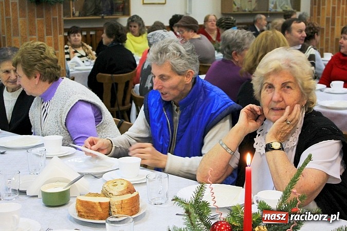Zdjęcie w galerii na portalu naszraciborz.pl: Polsko-czeskie spotkanie opłatkowe w klasztorze wiadomości z regionu