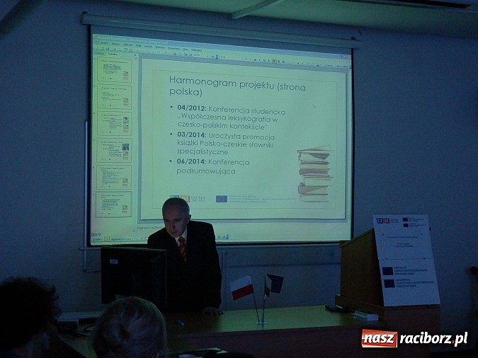 Zdjęcie w galerii na portalu naszraciborz.pl: Policjanci i strażacy uczą się języka czeskiego wiadomości z regionu