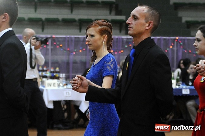 Zdjęcie w galerii na portalu naszraciborz.pl: Ekonomik rozpoczął dziś sezon studniówkowy wiadomości z regionu