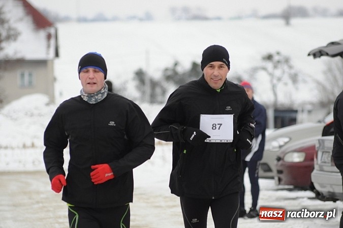 Zdjęcie w galerii na portalu naszraciborz.pl: Zima biegaczom niestraszna. I Cross po Ziemi Pietrowickiej wiadomości z regionu