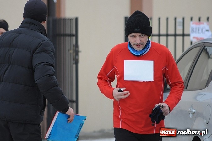 Zdjęcie w galerii na portalu naszraciborz.pl: Zima biegaczom niestraszna. I Cross po Ziemi Pietrowickiej wiadomości z regionu