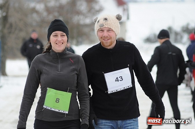 Zdjęcie w galerii na portalu naszraciborz.pl: Zima biegaczom niestraszna. I Cross po Ziemi Pietrowickiej wiadomości z regionu