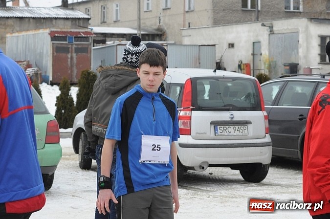 Zdjęcie w galerii na portalu naszraciborz.pl: Zima biegaczom niestraszna. I Cross po Ziemi Pietrowickiej wiadomości z regionu