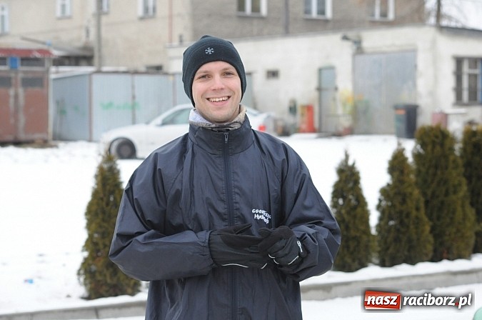 Zdjęcie w galerii na portalu naszraciborz.pl: Zima biegaczom niestraszna. I Cross po Ziemi Pietrowickiej wiadomości z regionu