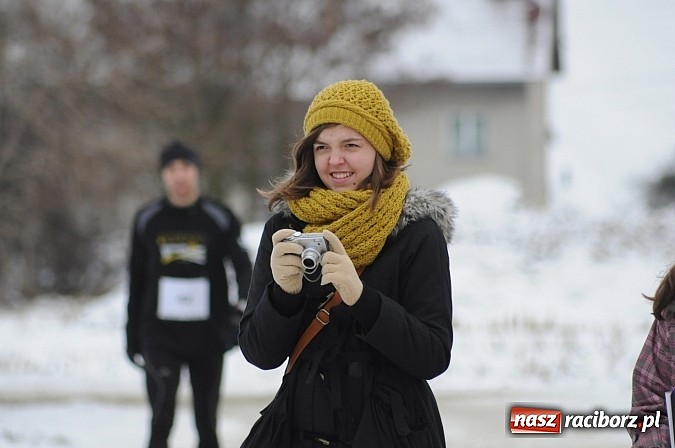 Zdjęcie w galerii na portalu naszraciborz.pl: Zima biegaczom niestraszna. I Cross po Ziemi Pietrowickiej wiadomości z regionu