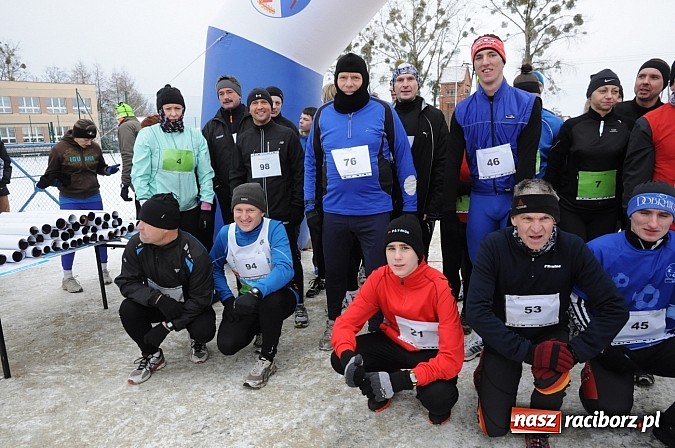 Zdjęcie w galerii na portalu naszraciborz.pl: Zima biegaczom niestraszna. I Cross po Ziemi Pietrowickiej wiadomości z regionu