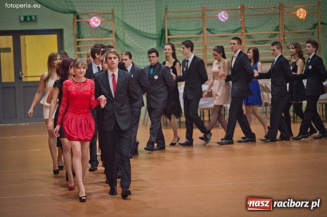 Zdjęcie w galerii na portalu naszraciborz.pl: Maturzyści I LO bawili się w Arenie Rafako wiadomości z regionu