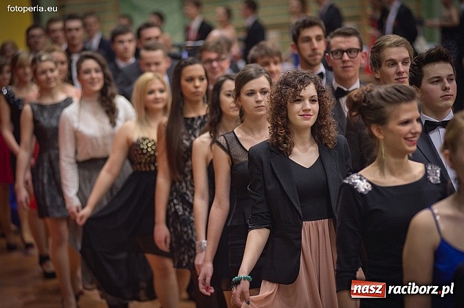 Zdjęcie w galerii na portalu naszraciborz.pl: Maturzyści I LO bawili się w Arenie Rafako wiadomości z regionu