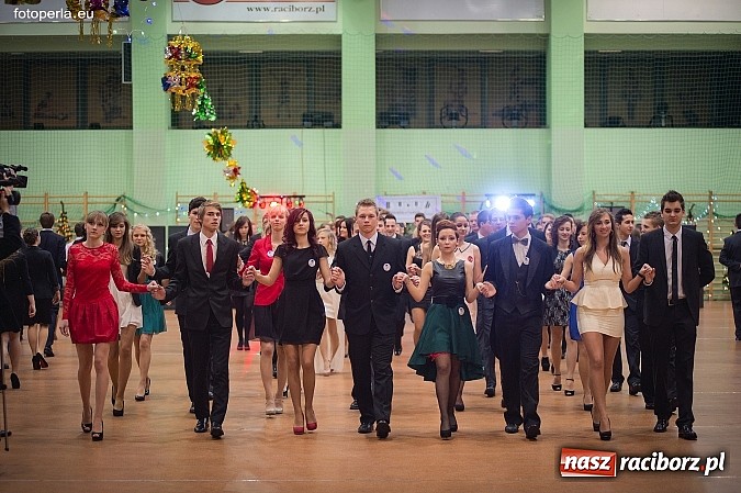 Zdjęcie w galerii na portalu naszraciborz.pl: Maturzyści I LO bawili się w Arenie Rafako wiadomości z regionu