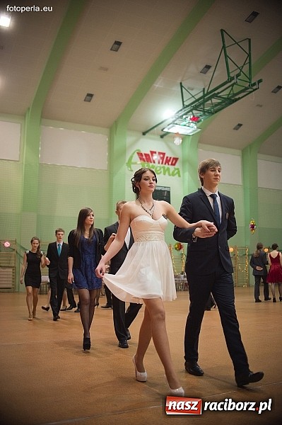 Zdjęcie w galerii na portalu naszraciborz.pl: Maturzyści I LO bawili się w Arenie Rafako wiadomości z regionu