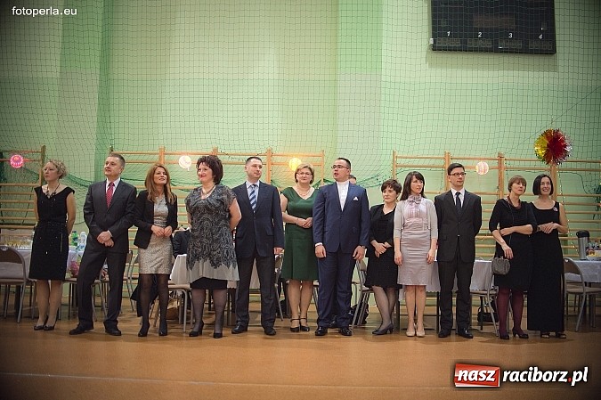 Zdjęcie w galerii na portalu naszraciborz.pl: Maturzyści I LO bawili się w Arenie Rafako wiadomości z regionu