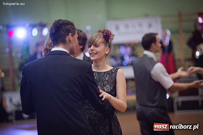 Zdjęcie w galerii na portalu naszraciborz.pl: Maturzyści I LO bawili się w Arenie Rafako wiadomości z regionu