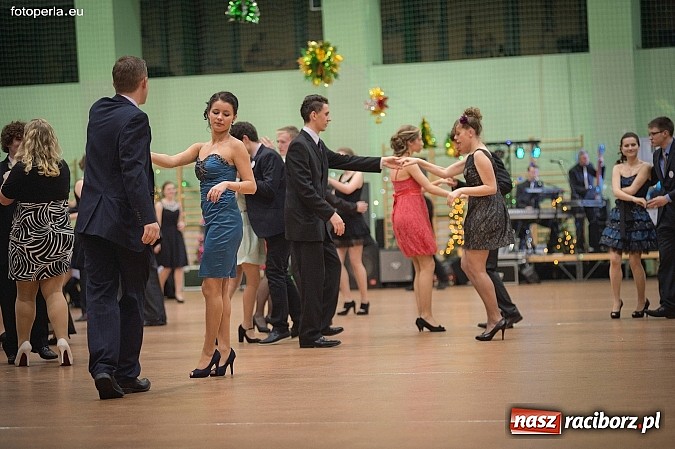 Zdjęcie w galerii na portalu naszraciborz.pl: Maturzyści I LO bawili się w Arenie Rafako wiadomości z regionu