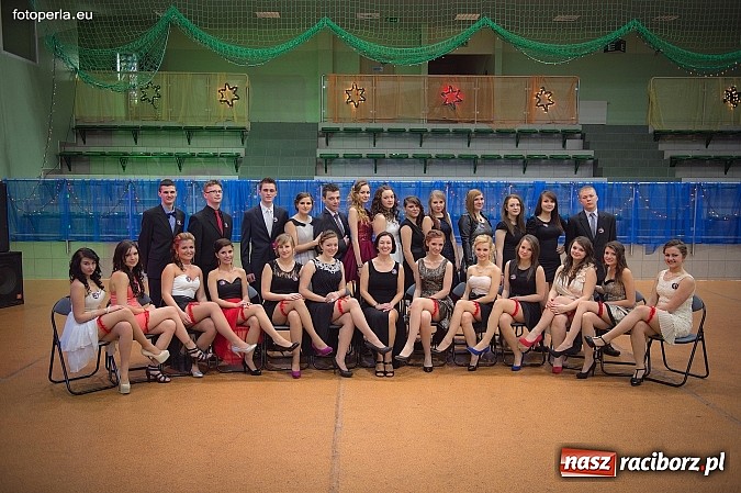 Zdjęcie w galerii na portalu naszraciborz.pl: Maturzyści I LO bawili się w Arenie Rafako wiadomości z regionu
