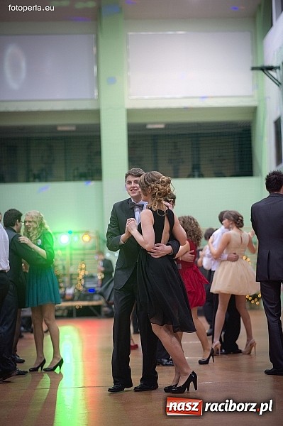 Zdjęcie w galerii na portalu naszraciborz.pl: Maturzyści I LO bawili się w Arenie Rafako wiadomości z regionu