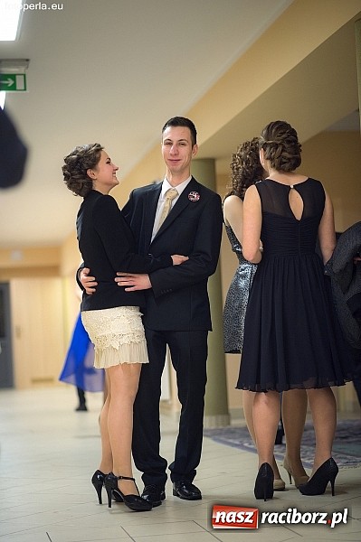 Zdjęcie w galerii na portalu naszraciborz.pl: Maturzyści I LO bawili się w Arenie Rafako wiadomości z regionu