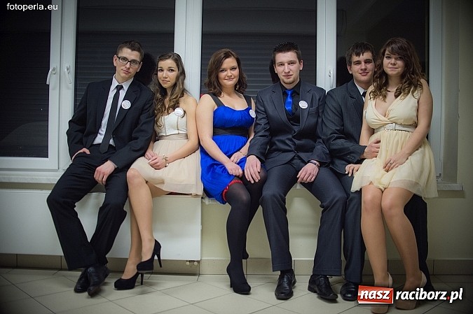 Zdjęcie w galerii na portalu naszraciborz.pl: Maturzyści I LO bawili się w Arenie Rafako wiadomości z regionu