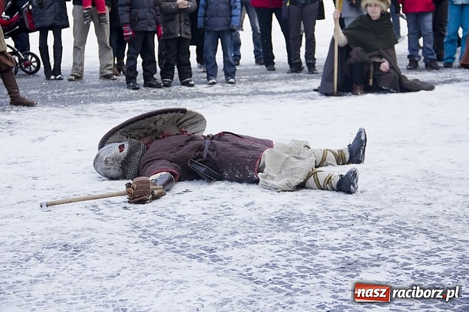 Zdjęcie w galerii na portalu naszraciborz.pl: WOŚP zagrała w Raciborzu. Finał w RCK-u wiadomości z regionu