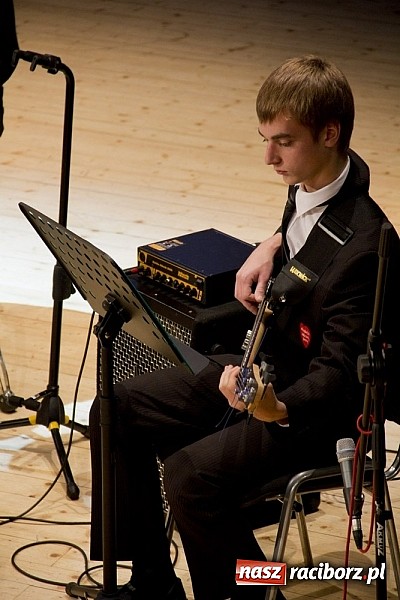 Zdjęcie w galerii na portalu naszraciborz.pl: WOŚP zagrała w Raciborzu. Finał w RCK-u wiadomości z regionu