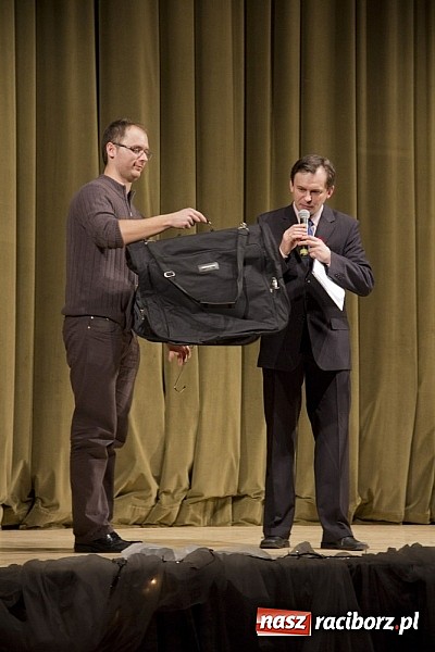 Zdjęcie w galerii na portalu naszraciborz.pl: WOŚP zagrała w Raciborzu. Finał w RCK-u wiadomości z regionu