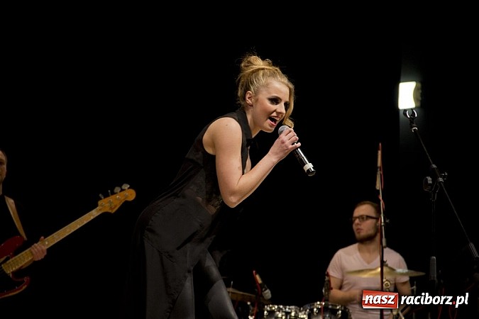 Zdjęcie w galerii na portalu naszraciborz.pl: WOŚP zagrała w Raciborzu. Finał w RCK-u wiadomości z regionu