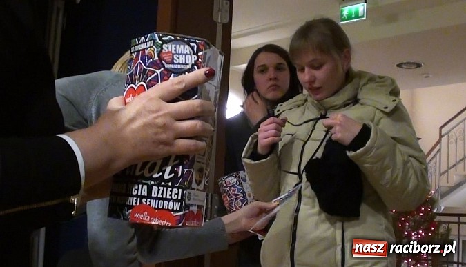 Zdjęcie w galerii na portalu naszraciborz.pl: WOŚP zagrała w Raciborzu. Finał w RCK-u wiadomości z regionu