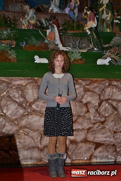 Zdjęcie w galerii na portalu naszraciborz.pl: Kolędowanie przy żłóbku - wspaniały koncert małych laureatów w Tworkowie wiadomości z regionu