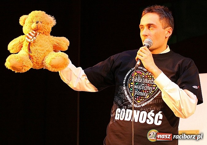 Zdjęcie w galerii na portalu naszraciborz.pl: W Kuźni Raciborskiej zebrano ponad 16 tys. zł wiadomości z regionu