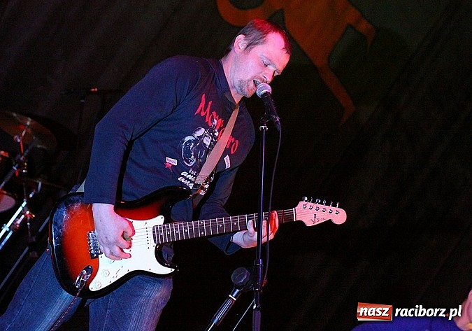 Zdjęcie w galerii na portalu naszraciborz.pl: W Kuźni Raciborskiej zebrano ponad 16 tys. zł wiadomości z regionu