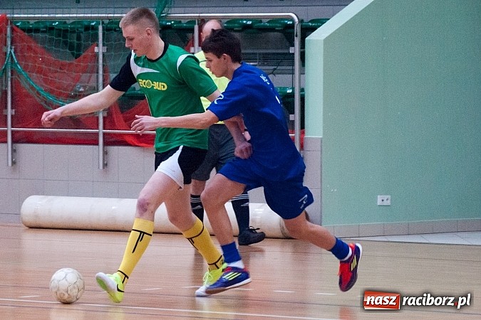 Zdjęcie w galerii na portalu naszraciborz.pl: Dreszczowiec w meczu Feniksa z Bad Boys wiadomości z regionu