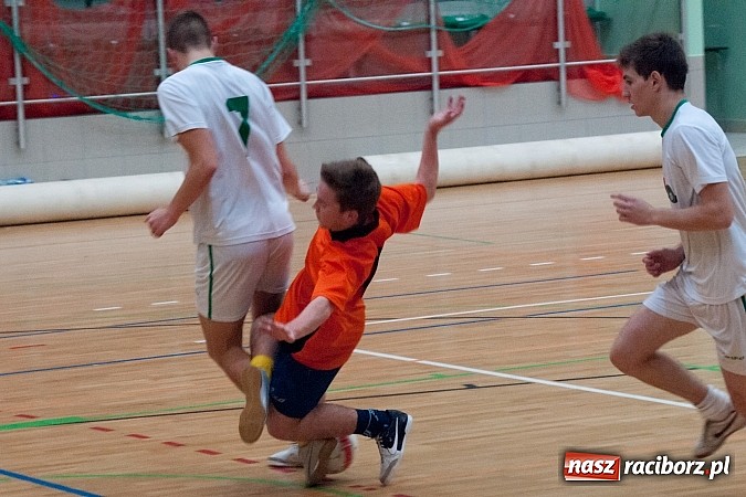 Zdjęcie w galerii na portalu naszraciborz.pl: Dreszczowiec w meczu Feniksa z Bad Boys wiadomości z regionu