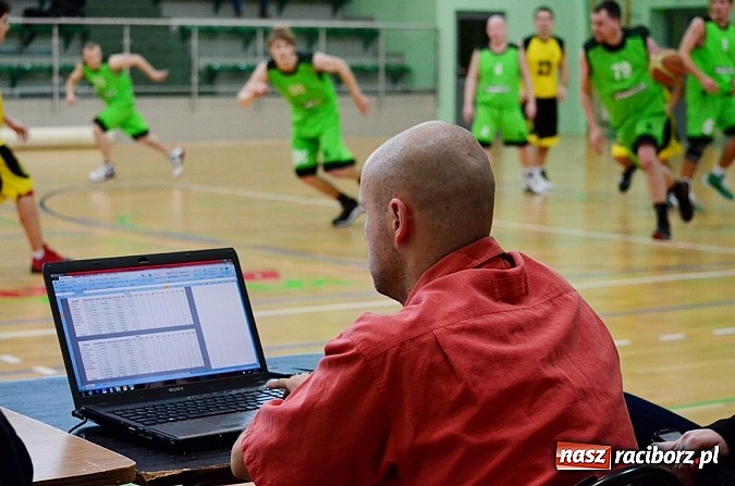 Zdjęcie w galerii na portalu naszraciborz.pl: Mocna pozycja Kamana w fotelu lidera wiadomości z regionu