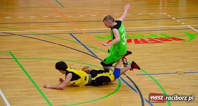 Zdjęcie w galerii na portalu naszraciborz.pl: Mocna pozycja Kamana w fotelu lidera wiadomości z regionu