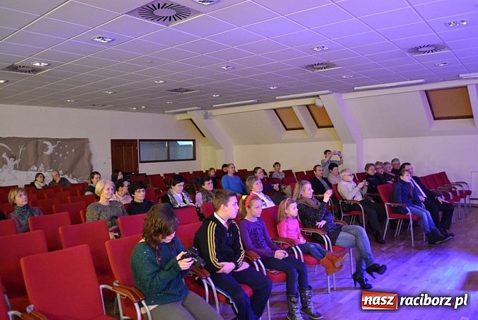 Zdjęcie w galerii na portalu naszraciborz.pl: Family Band wystąpił na Zamku Piastowskim wiadomości z regionu