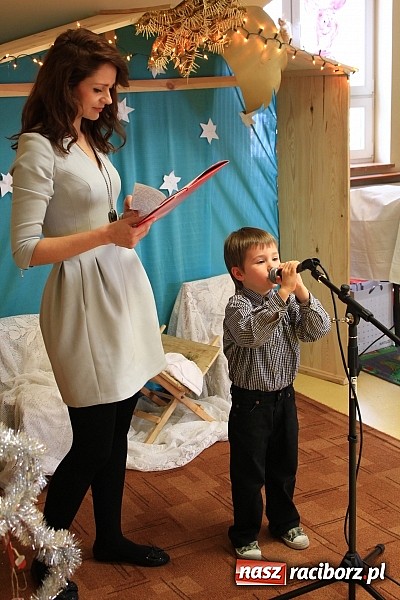 Zdjęcie w galerii na portalu naszraciborz.pl: Przedszkolaki kolędowały w Wojnowicach wiadomości z regionu